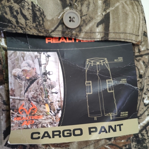 RealTree Camouflage Cargo Pants with Drawstring Leg Opening - Picture 8 of 8